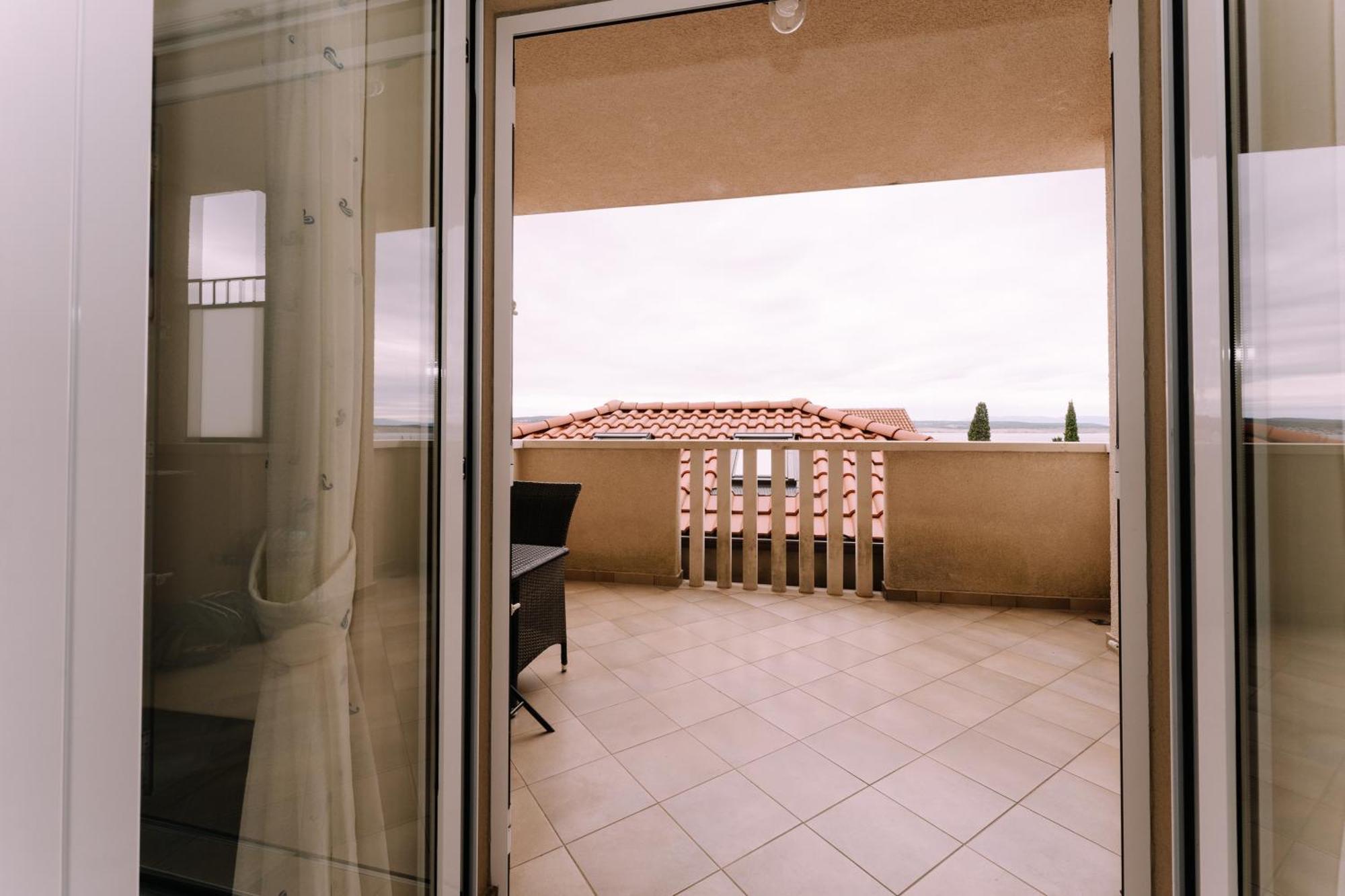 Hotel Abalone Crikvenica Exterior foto