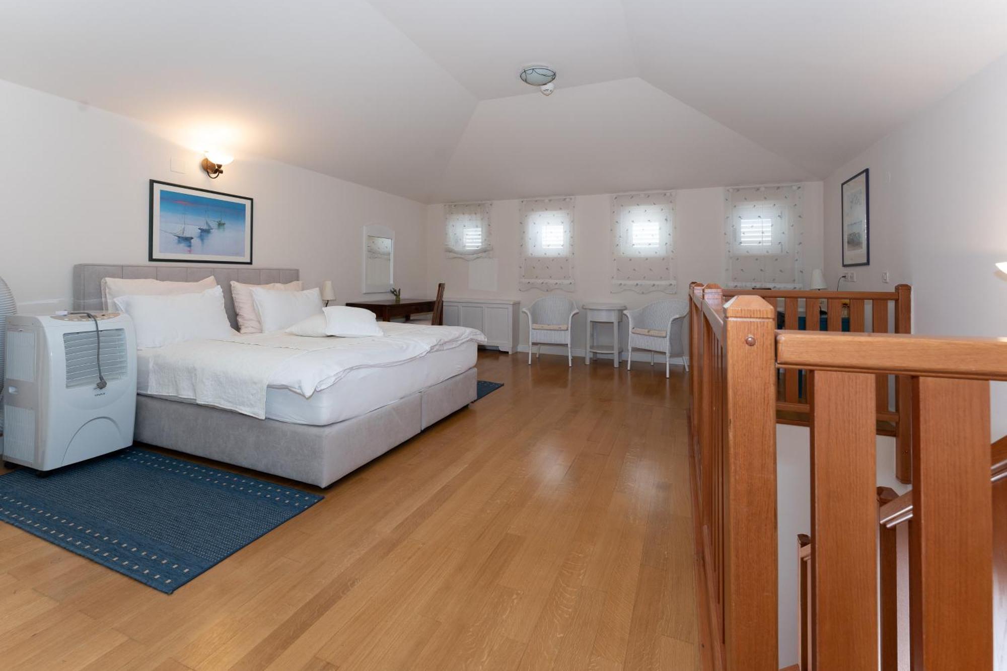 Hotel Abalone Crikvenica Exterior foto