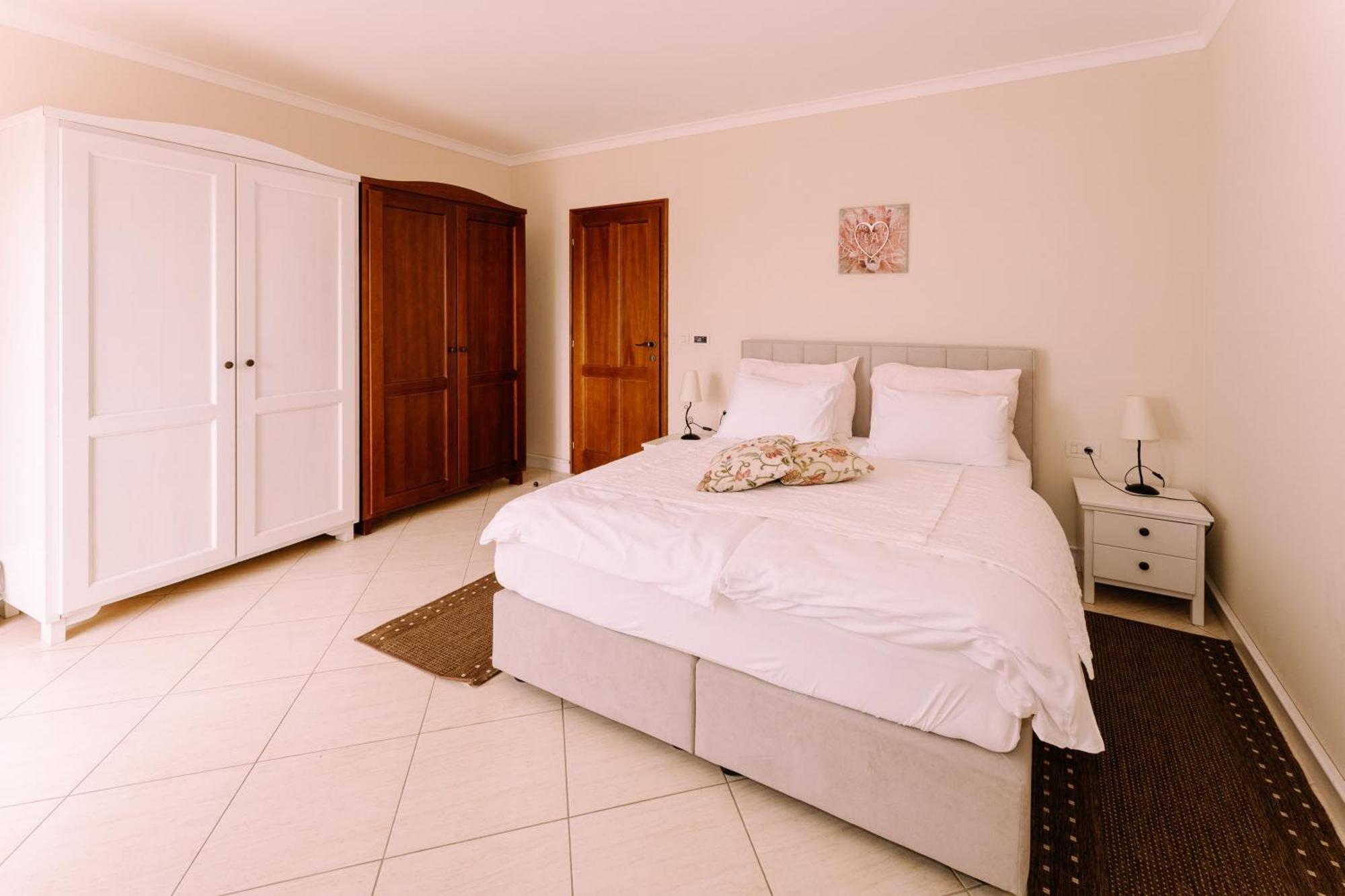 Hotel Abalone Crikvenica Exterior foto